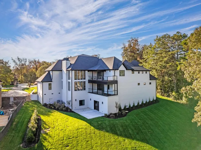 $2,440,000 | 7878 Lexsaturno Lane, Ooltewah, TN 37363