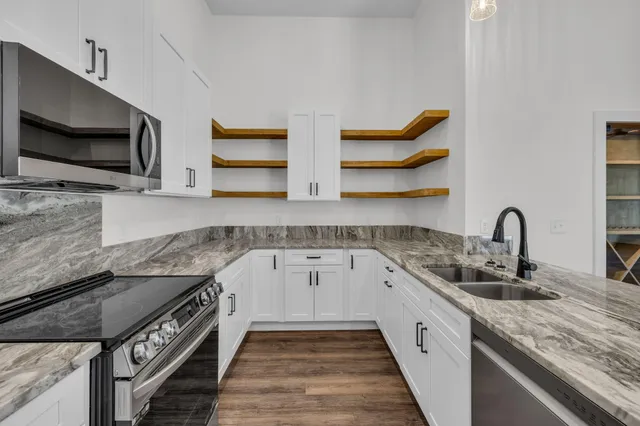 $2,440,000 | 7878 Lexsaturno Lane, Ooltewah, TN 37363