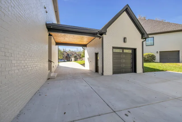 $2,440,000 | 7878 Lexsaturno Lane, Ooltewah, TN 37363