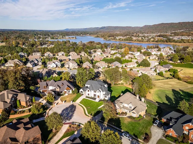 $2,440,000 | 7878 Lexsaturno Lane, Ooltewah, TN 37363