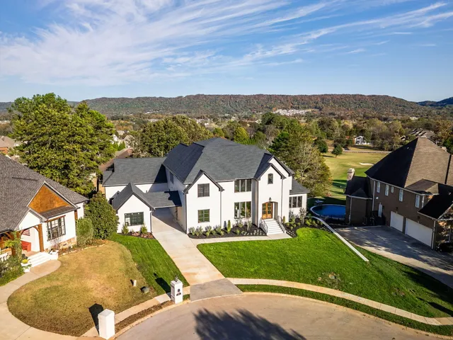 $2,440,000 | 7878 Lexsaturno Lane, Ooltewah, TN 37363