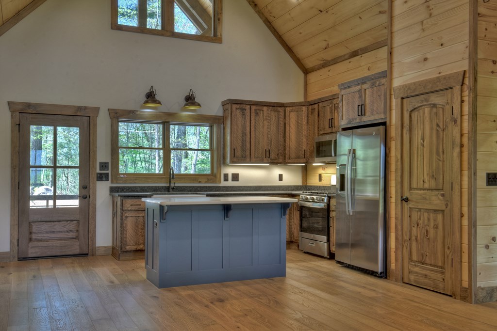 812 Flagpole Road Ellijay, GA 30540 - Photo 17 of 60