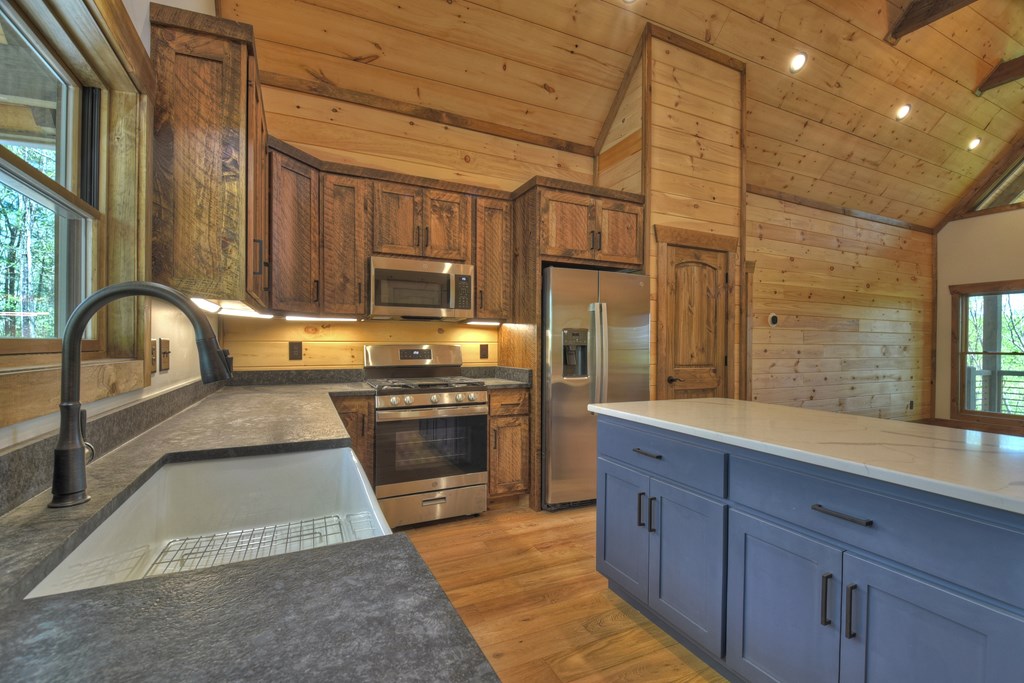 812 Flagpole Road Ellijay, GA 30540 - Photo 21 of 60