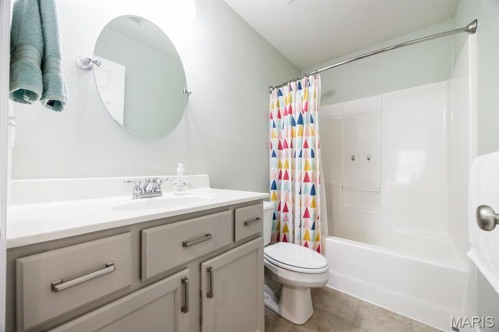 Undisclosed Address O'Fallon, IL 62269 - Photo 23 of 43