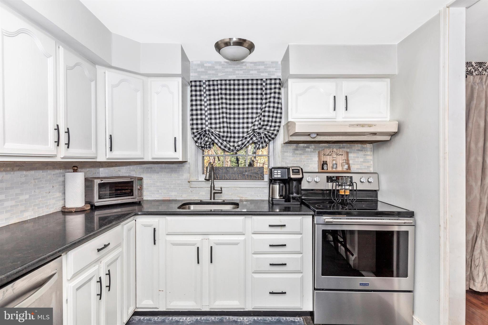 111 Merlin Road Phoenixville, PA 19460 - Photo 11 of 36 Gallery Image 11