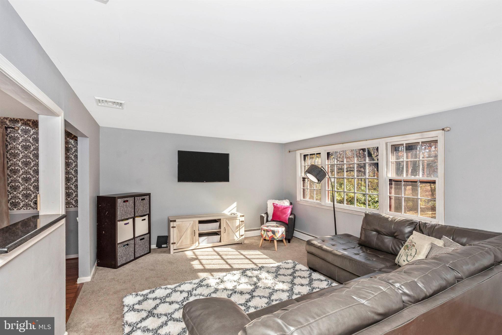 111 Merlin Road Phoenixville, PA 19460 - Photo 5 of 36 Gallery Image 5