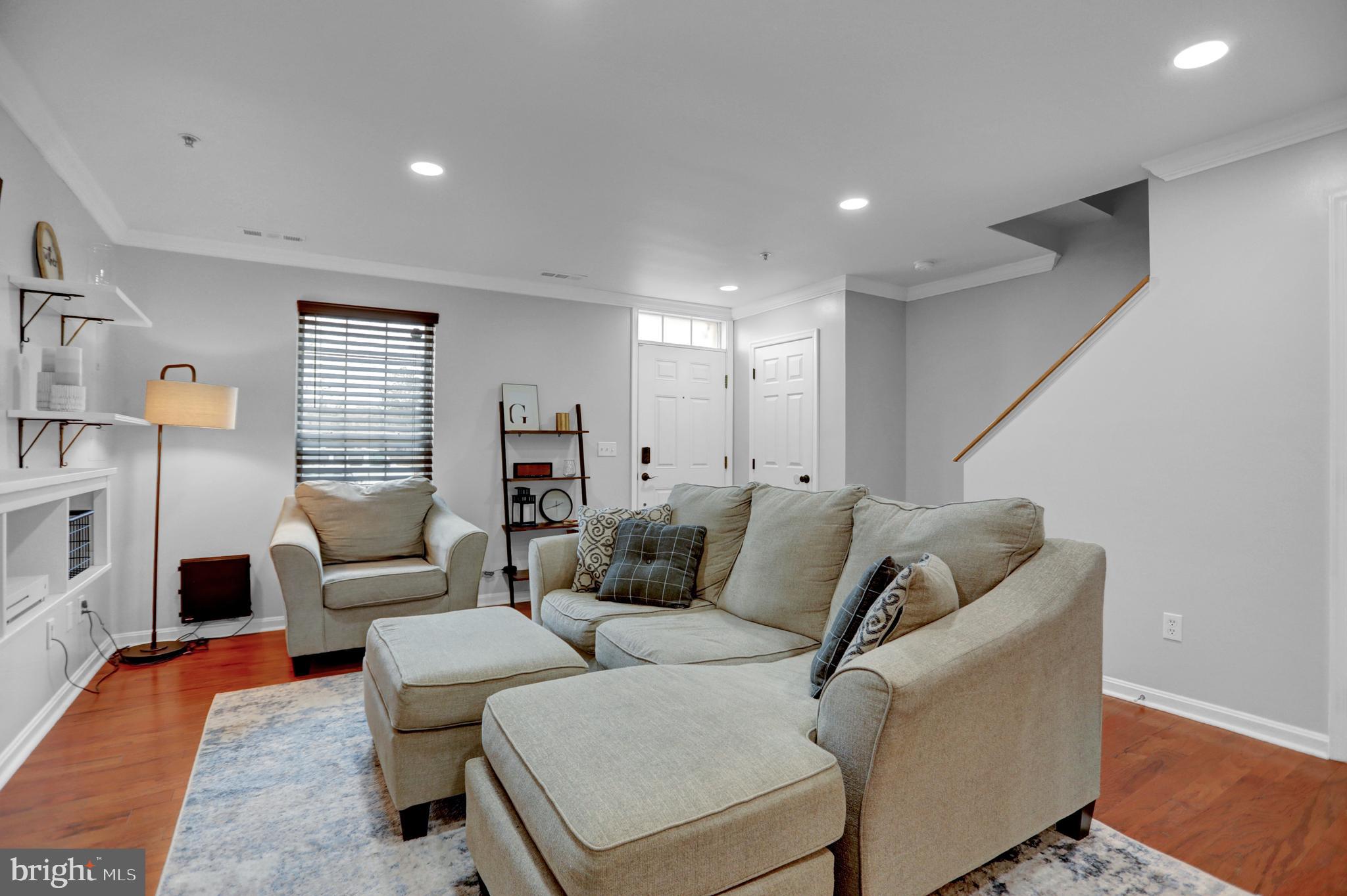 658 Luthardt Road Middle River, MD 21220 - Photo 4 of 32