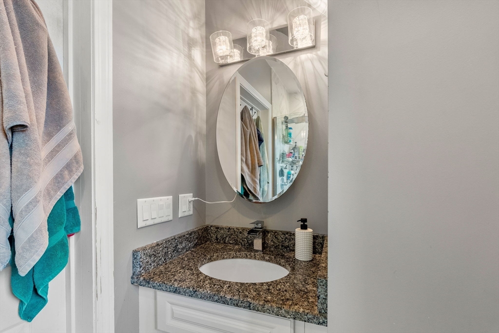 190 Walnut Street Watertown, MA 02472 - Photo 17 of 25