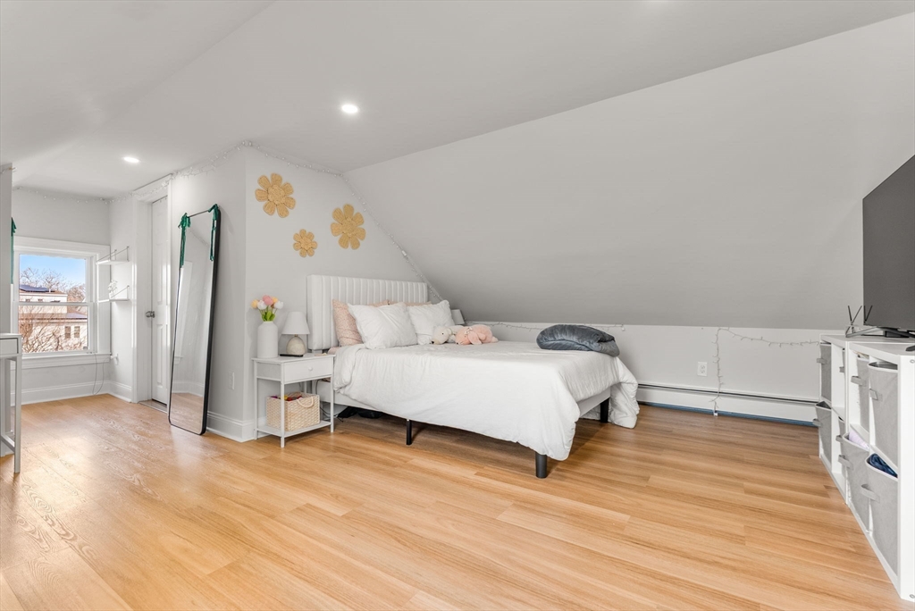 190 Walnut Street Watertown, MA 02472 - Photo 10 of 25