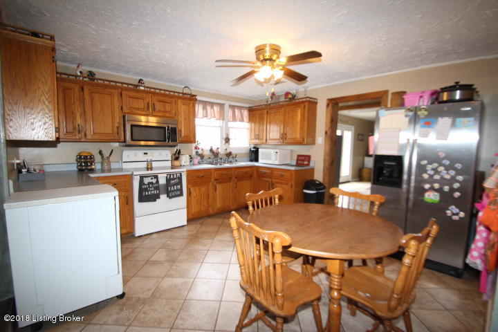 1557 Clifton Road Lawrenceburg, KY 40342 - Photo 8 of 24 IMG_7074