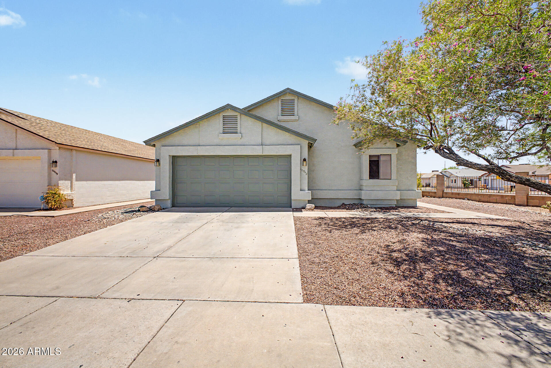 10943 West Ruth Avenue Peoria, AZ 85345 - Photo 2 of 30 01 - Ruth