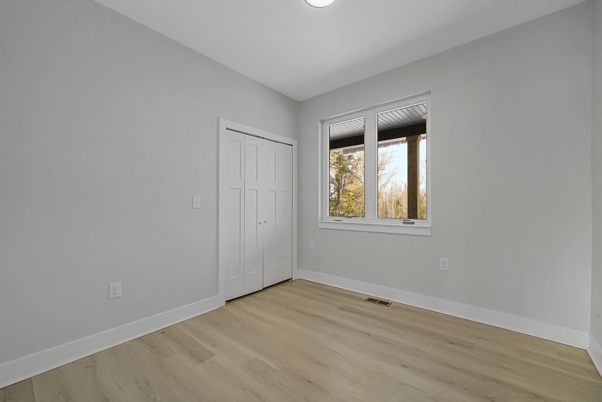 1713 Vanderlip Road Traverse City, MI 49686 - Photo 18 of 54 Gallery Image 18