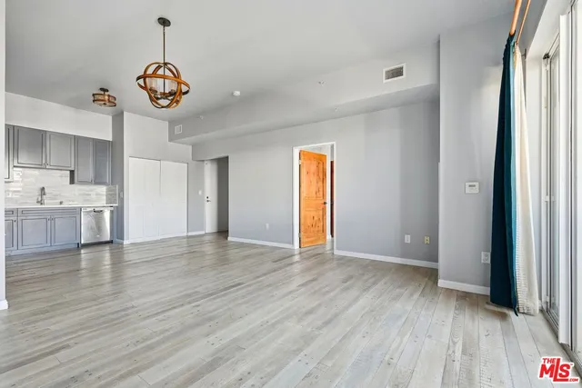 $469,000 | 388 East Ocean Boulevard, Unit 1406, Long Beach, CA 90802