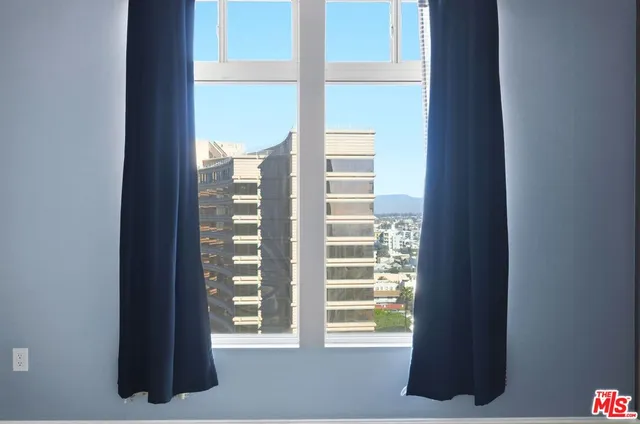 $469,000 | 388 East Ocean Boulevard, Unit 1406, Long Beach, CA 90802