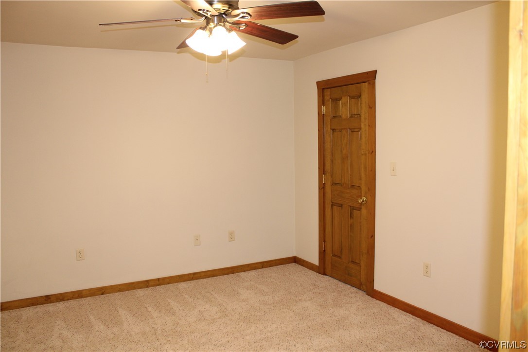 19577 Templeton Road Carson, VA 23830 - Photo 9 of 16 a view of an empty room