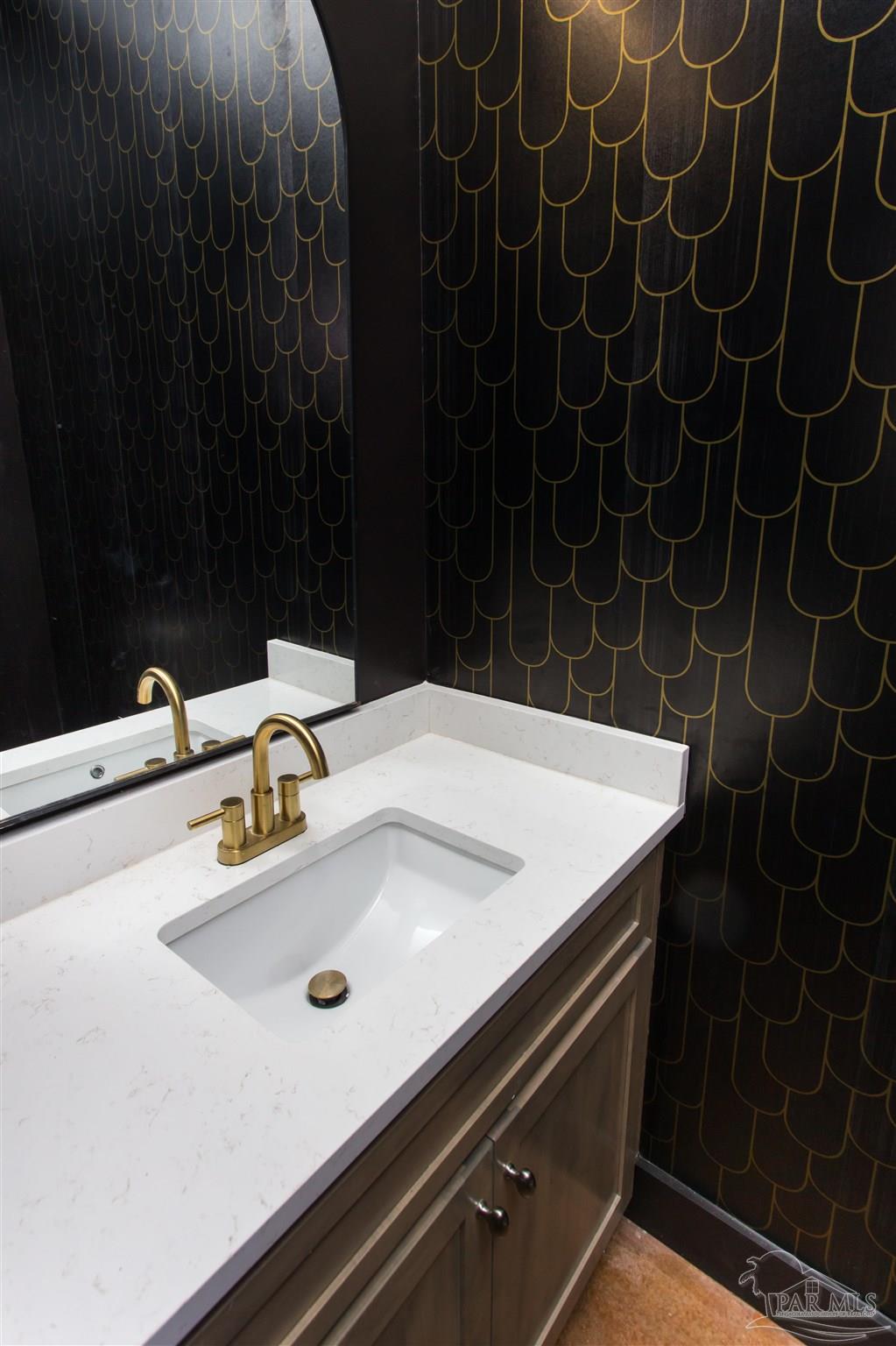 5420 Viking Road Pensacola, FL 32507 - Photo 18 of 40