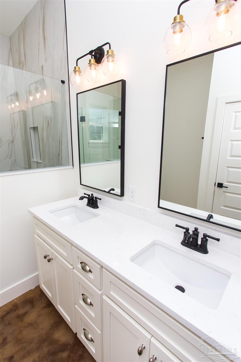 5420 Viking Road Pensacola, FL 32507 - Photo 21 of 40