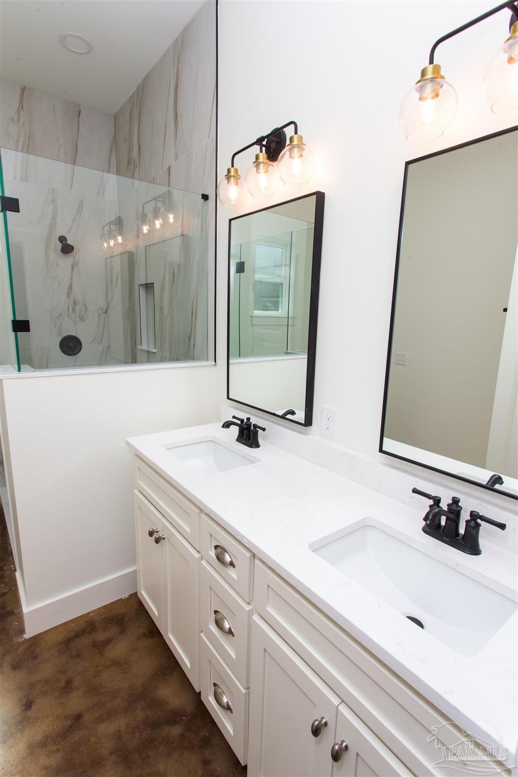 5420 Viking Road Pensacola, FL 32507 - Photo 23 of 40