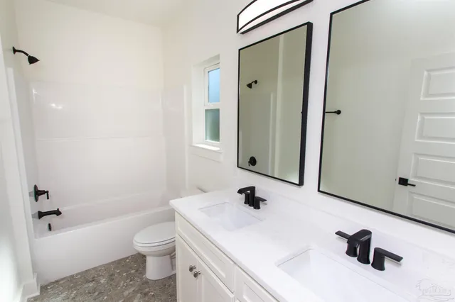 $385,000 | 5420 Viking Road, Pensacola, FL 32507