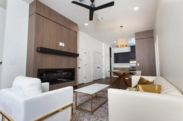 $385,000 | 5420 Viking Road, Pensacola, FL 32507