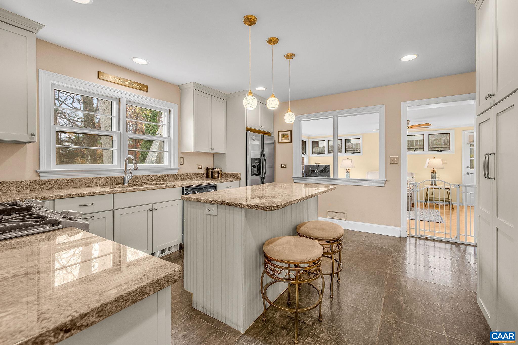 1822 Meadowbrook Heights Road Charlottesville, VA 22901 - Photo 11 of 37 Gallery Image 11