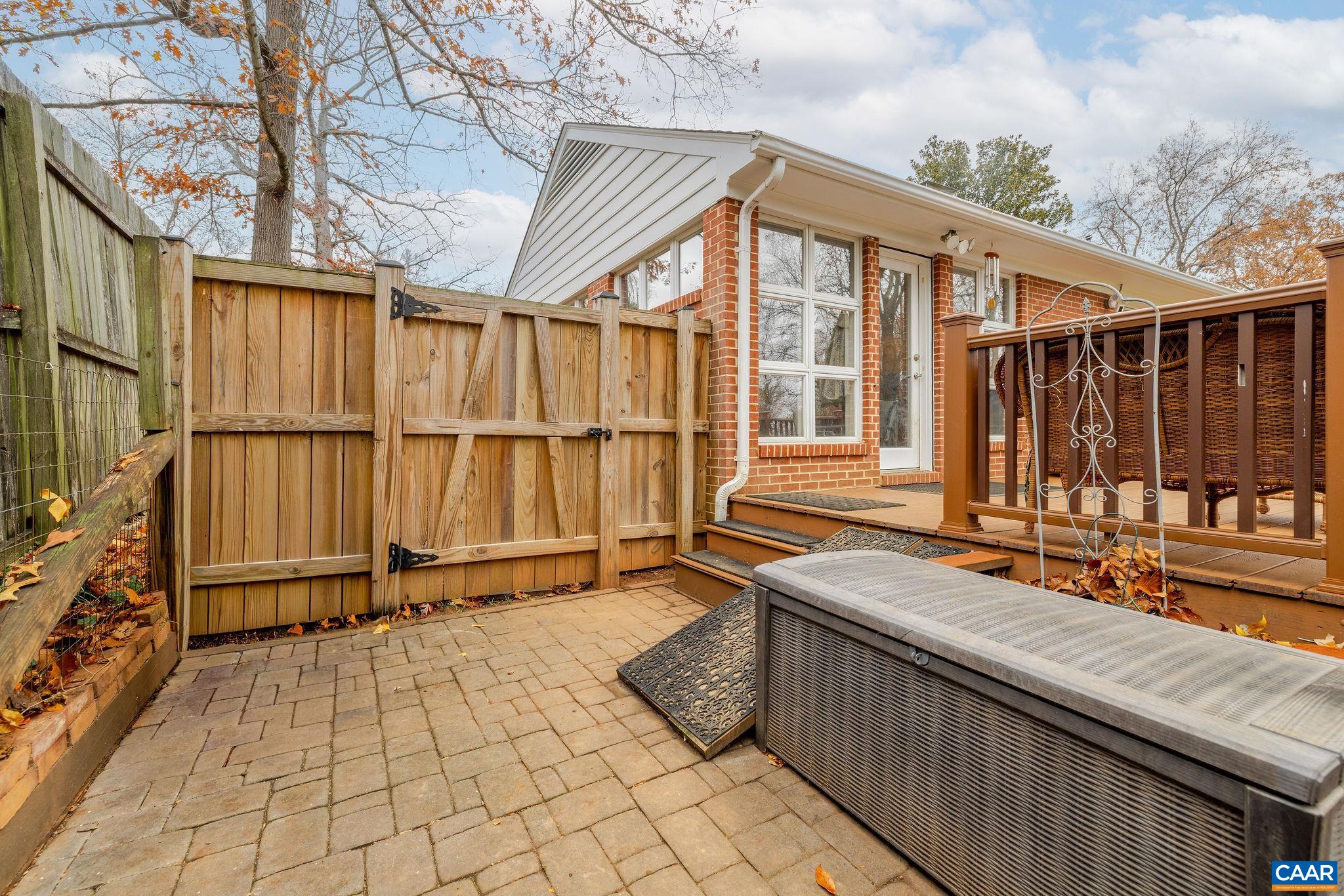 1822 Meadowbrook Heights Road Charlottesville, VA 22901 - Photo 35 of 37 Gallery Image 35