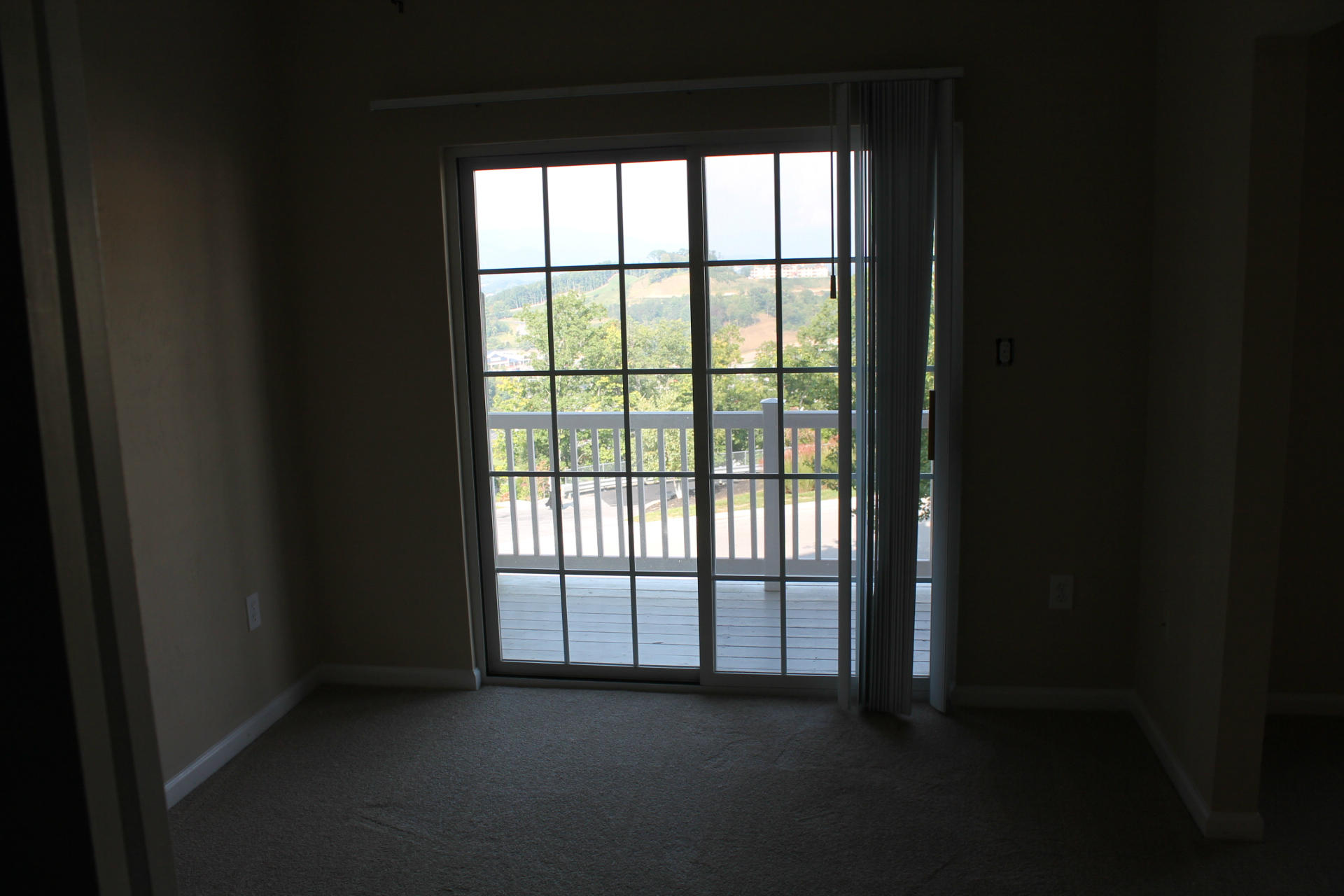 4434 Pheasant Ridge Road, Unit 205 Roanoke, VA 24014 - Photo 14 of 23 085
