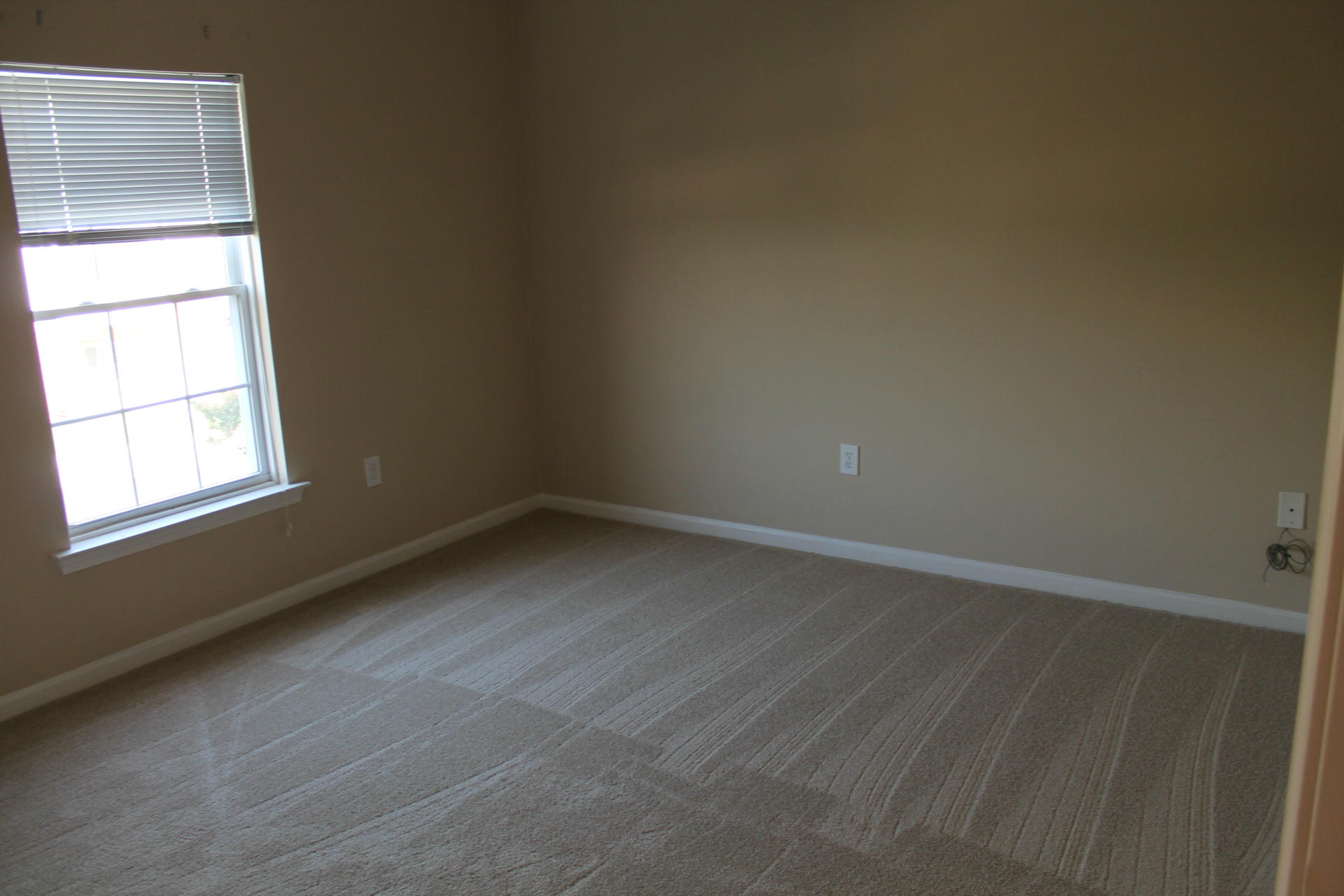 4434 Pheasant Ridge Road, Unit 205 Roanoke, VA 24014 - Photo 22 of 23 095