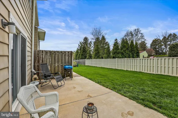 $168,500 | 100 Dew Drop Court, Unit 100, York, PA 17403