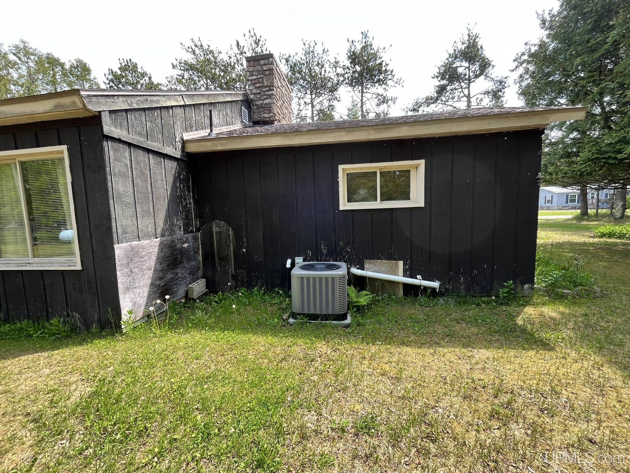 943 Shunk Road Manistique, MI 49854 - Photo 25 of 43 Gallery Image 25