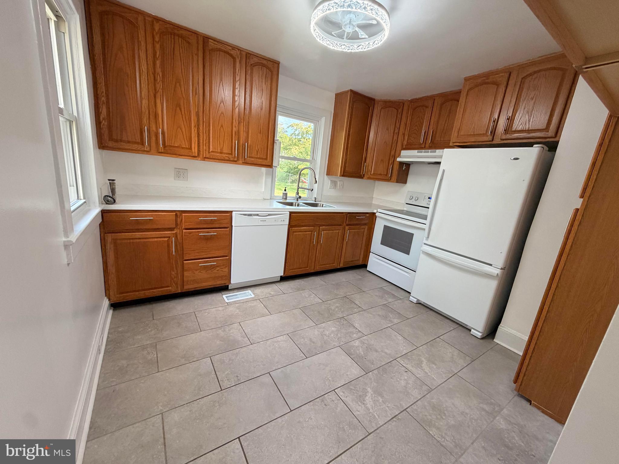 829 Old Rixeyville Road Culpeper, VA 22701 - Photo 6 of 26 Gallery Image 6
