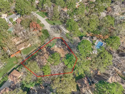 $1,645,000 | 23 Ripple Rush Court, The Woodlands, TX 77381