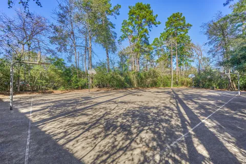 $1,645,000 | 23 Ripple Rush Court, The Woodlands, TX 77381