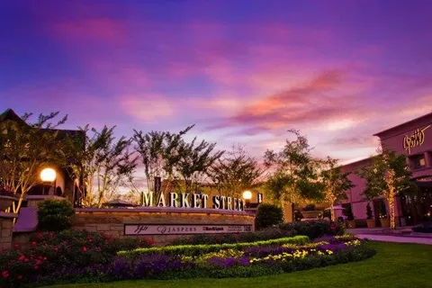 $1,645,000 | 23 Ripple Rush Court, The Woodlands, TX 77381