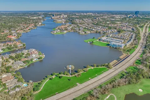 $1,645,000 | 23 Ripple Rush Court, The Woodlands, TX 77381