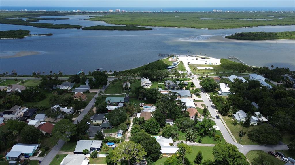 403 South Ridgewood Avenue Edgewater, FL 32132 - Photo 3 of 8