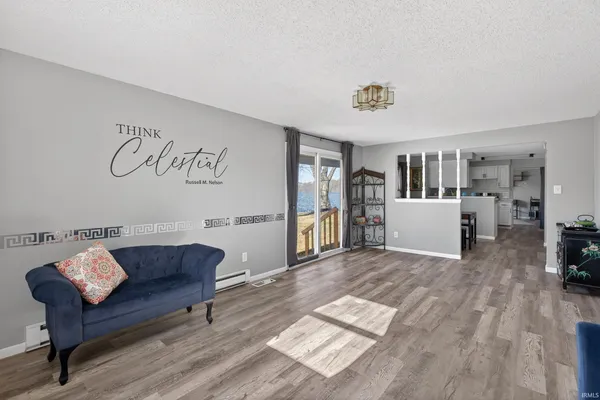 $301,900 | 7480 East 625 South, Wolcottville, IN 46795