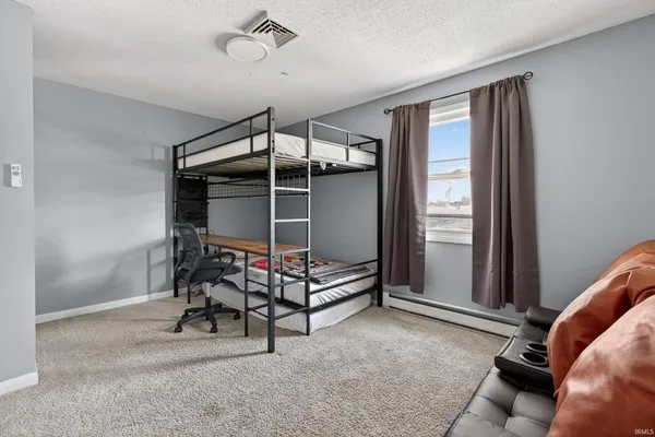 $289,900 | 7480 East 625 South, Wolcottville, IN 46795