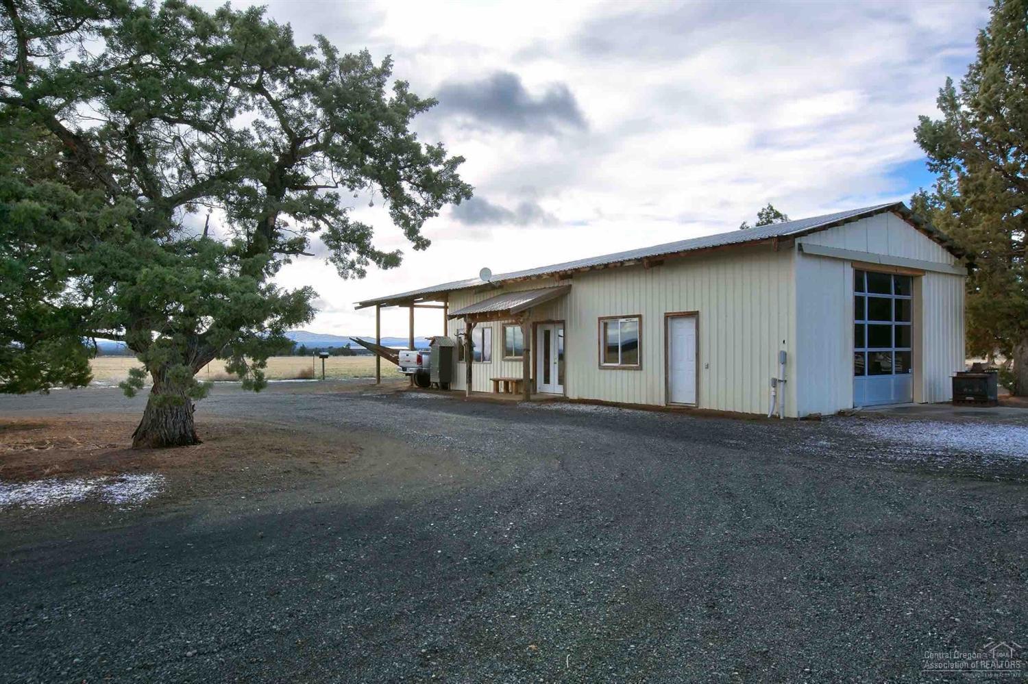 62655 County Line Road Bend, OR 97701 - Photo 16 of 25 Gallery Image 16