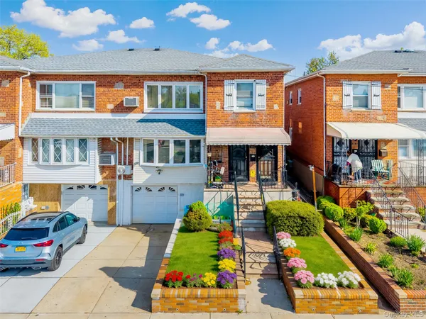 $1,690,000 | 169-11 26th Avenue | Clearview