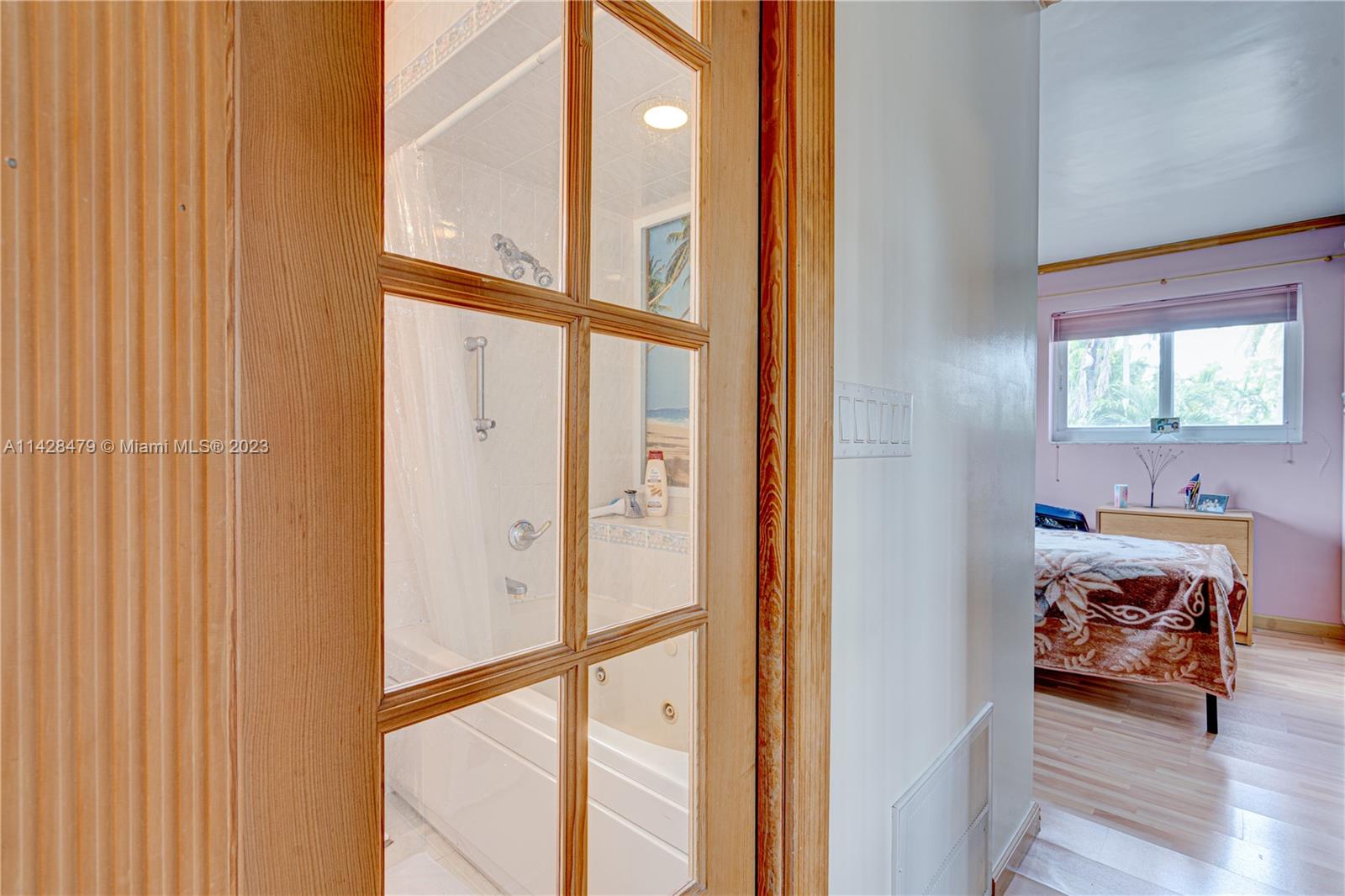 925 Northwest 7th Street Road Miami, FL 33136 - Photo 18 of 19 Gallery Image 18