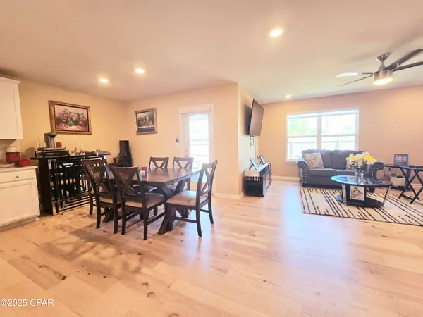 $2,500 | 4000 Silver Spur Road, Panama City, FL 32404