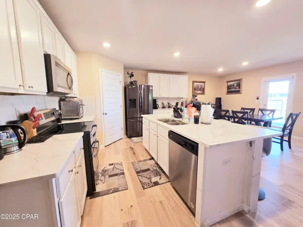$2,500 | 4000 Silver Spur Road, Panama City, FL 32404