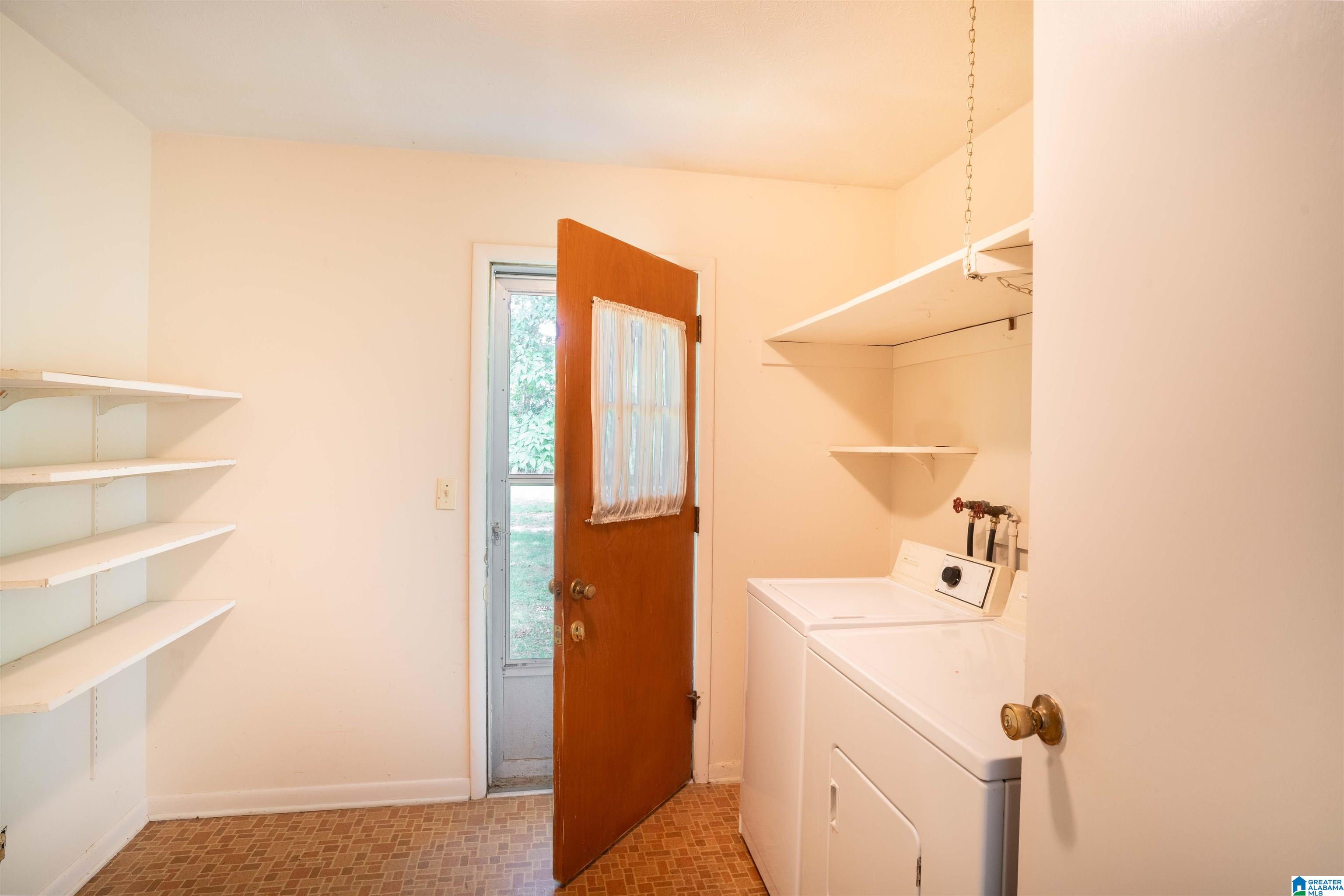 1016 Conger Road Anniston, AL 36207 - Photo 13 of 17