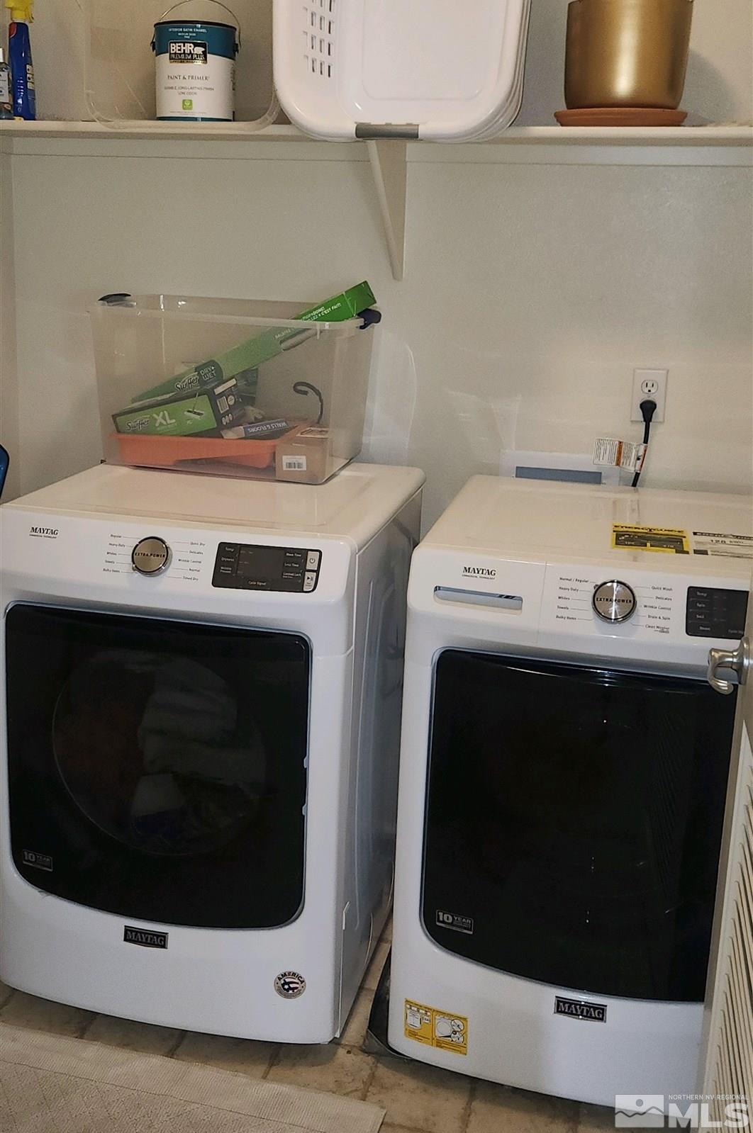 9050 Double R Boulevard, Unit 1124 Reno, NV 89521 - Photo 39 of 40 a utility room with washer and dryer