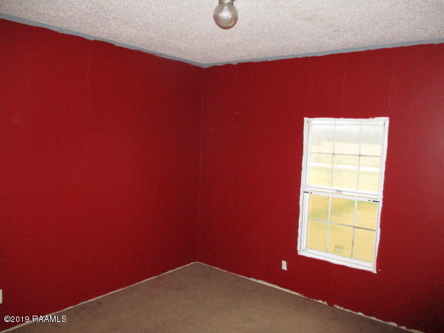 409 Rynella Road New Iberia, LA 70560 - Photo 6 of 10 IMG_6731