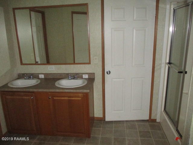 409 Rynella Road New Iberia, LA 70560 - Photo 9 of 10 IMG_6741