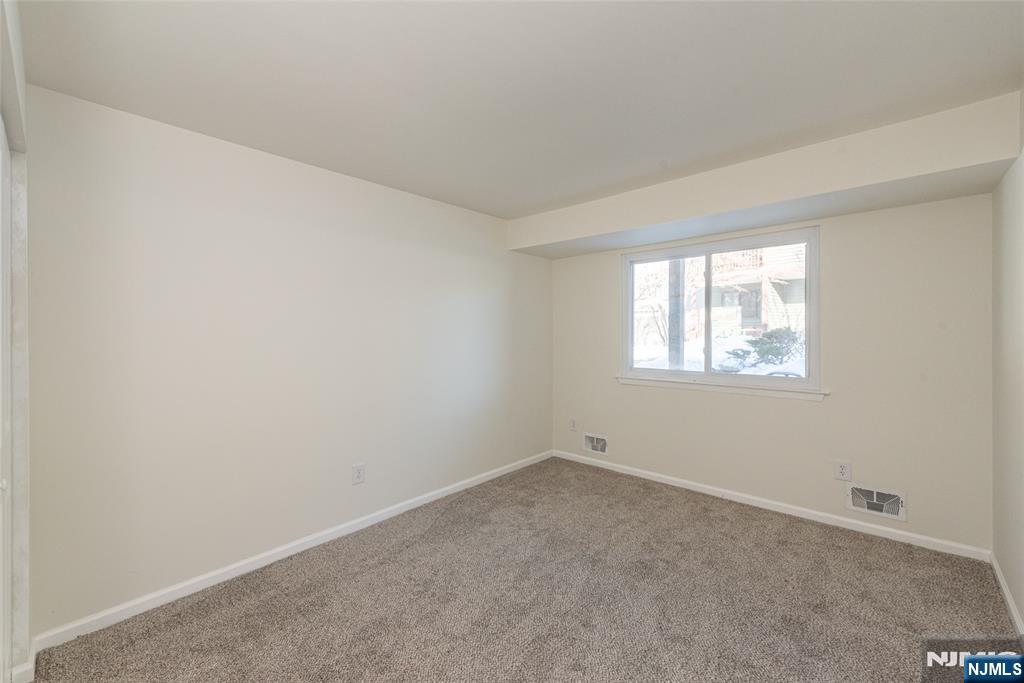 7 Summit Court Annandale, NJ 08801 - Photo 16 of 21 an empty room with a window