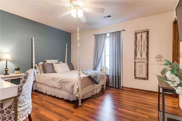 $675,000 | 1205 East 203rd Street, Belton, MO 64012