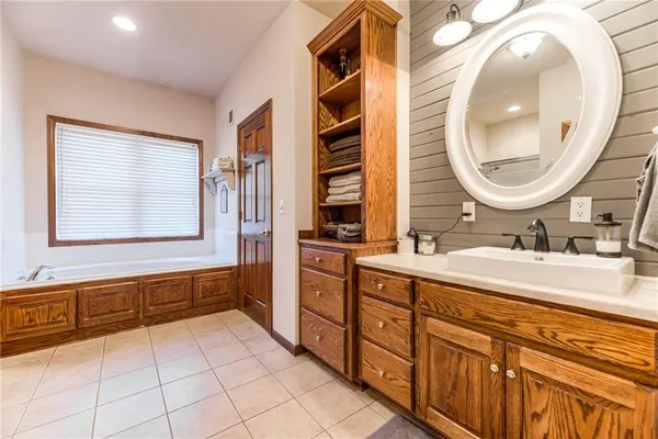 $675,000 | 1205 East 203rd Street, Belton, MO 64012